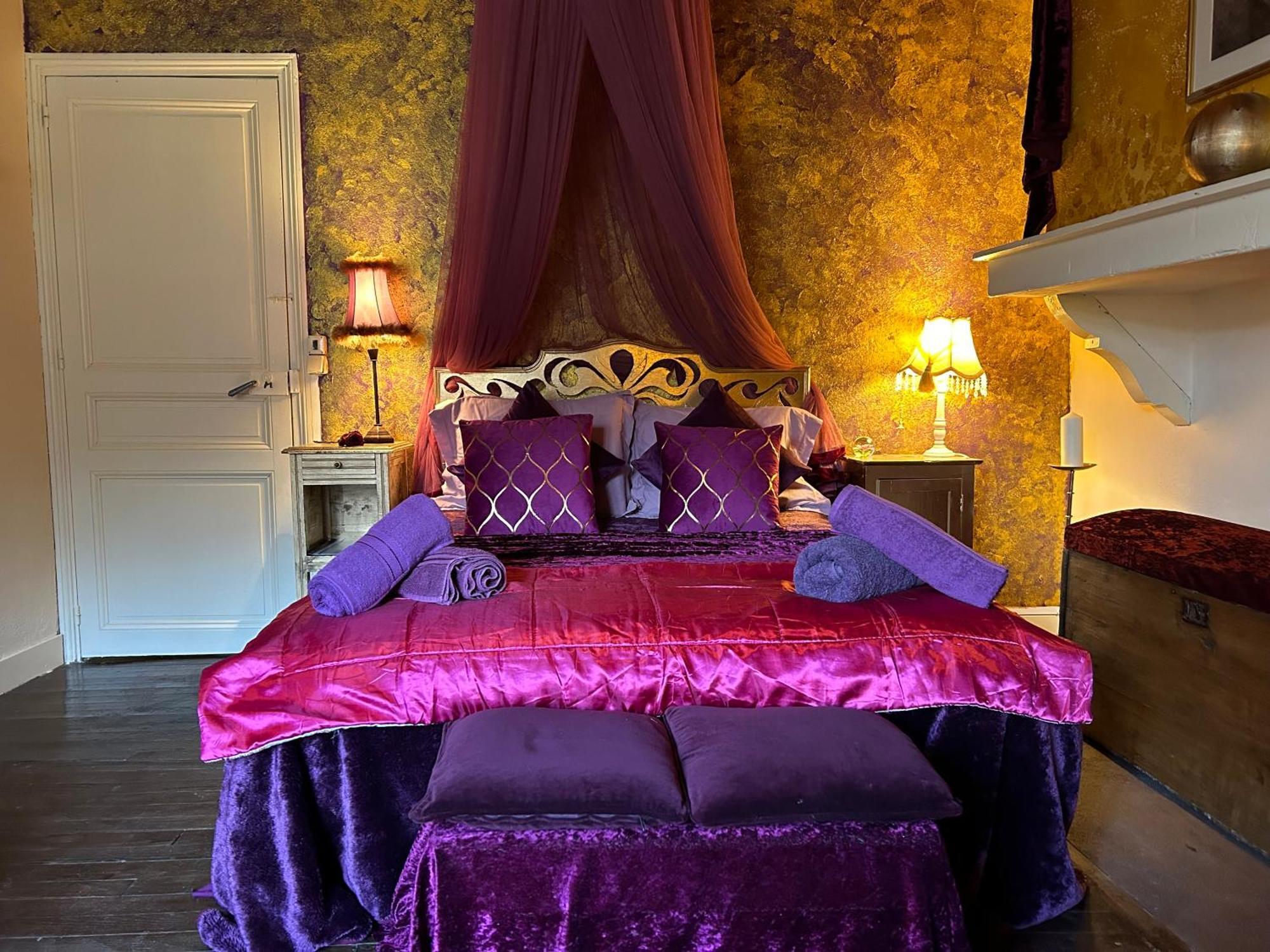 Les Contes Bed and Breakfast Fougax-et-Barrineuf Εξωτερικό φωτογραφία