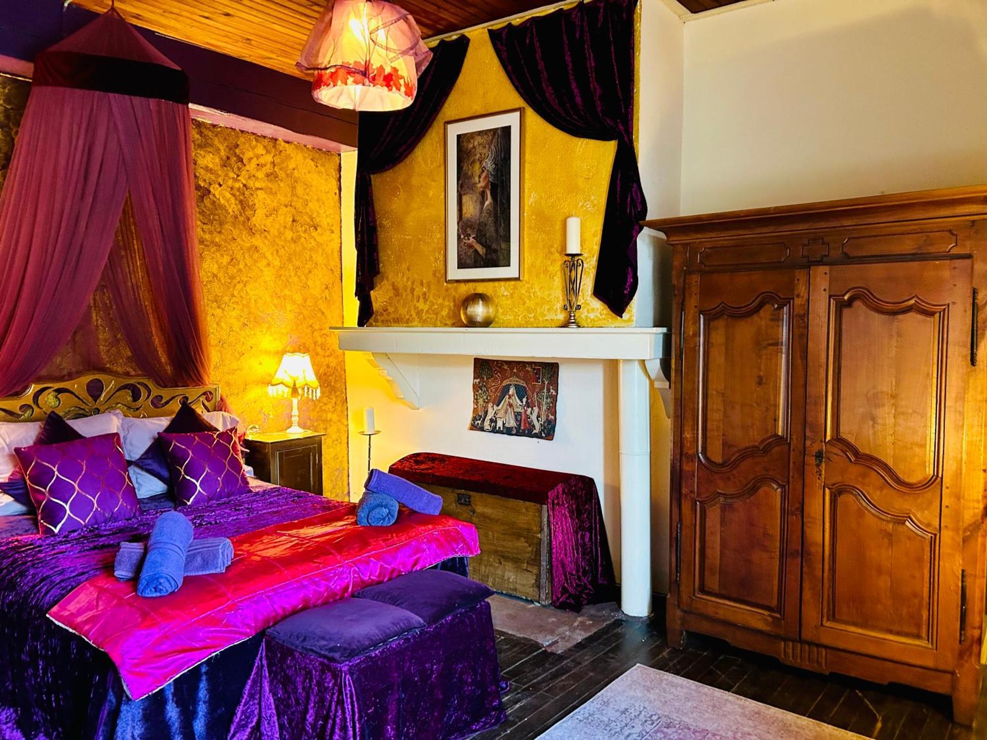Les Contes Bed and Breakfast Fougax-et-Barrineuf Εξωτερικό φωτογραφία