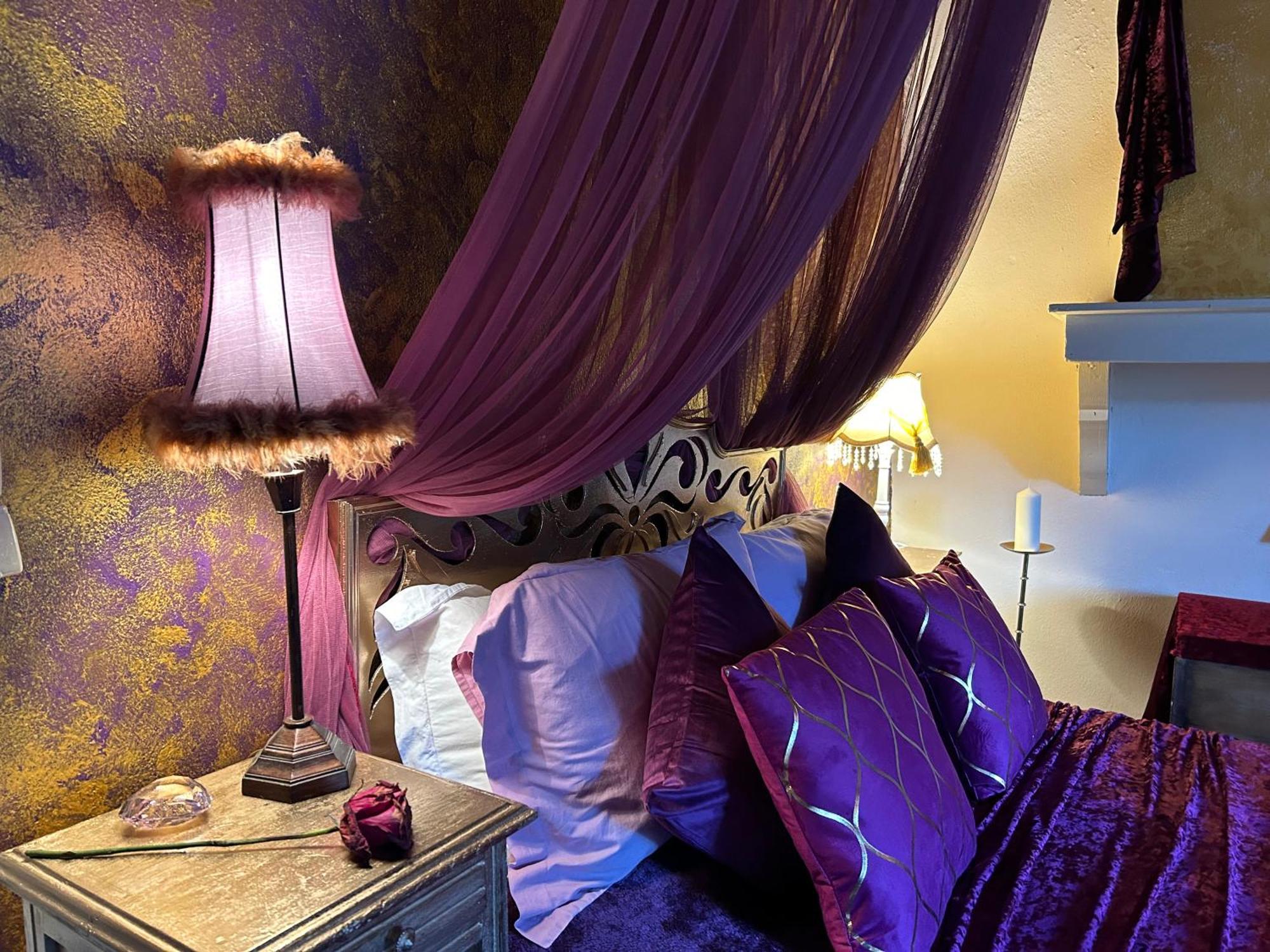 Les Contes Bed and Breakfast Fougax-et-Barrineuf Εξωτερικό φωτογραφία