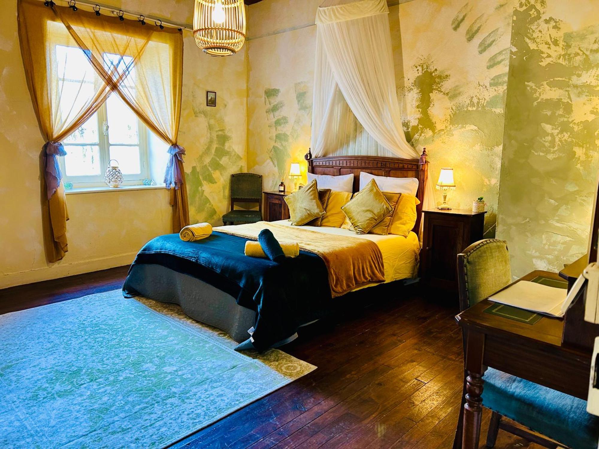 Les Contes Bed and Breakfast Fougax-et-Barrineuf Εξωτερικό φωτογραφία